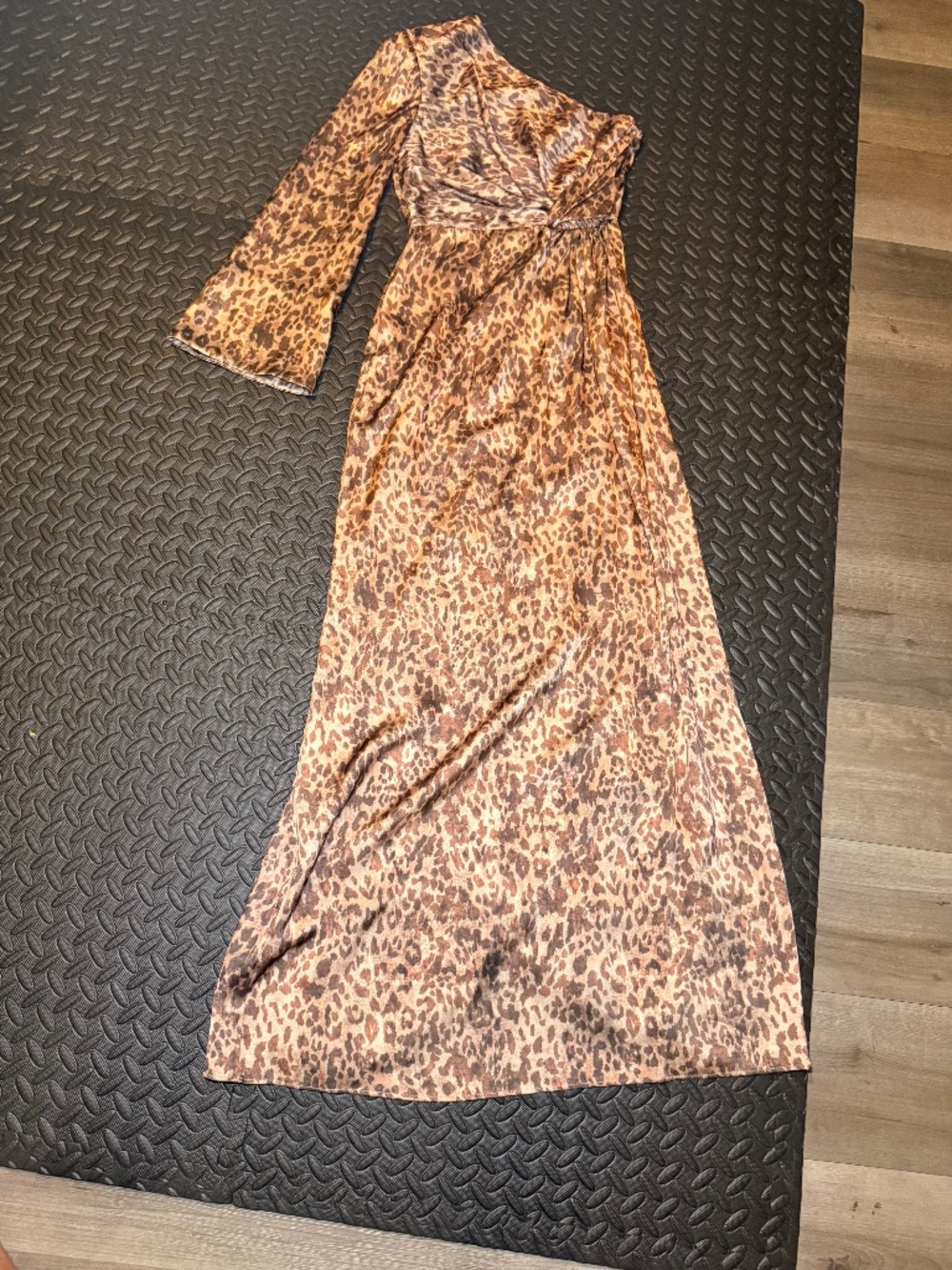 Muse by Marchesa Leopard One Shoulder Satin Maxi Dress Size 0